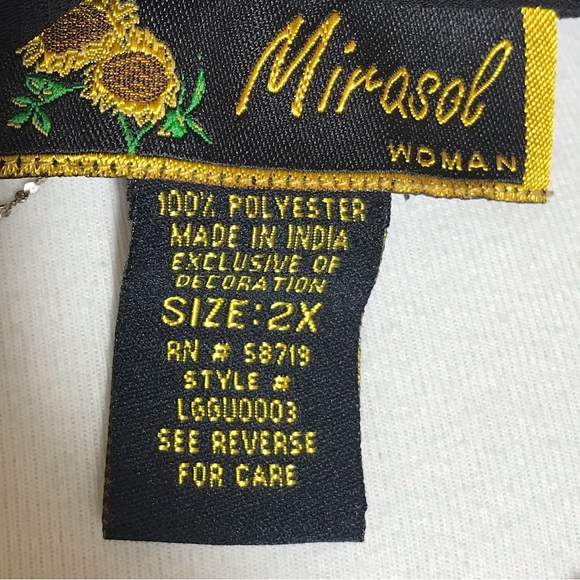 Mirasol Woman Black Floral Embroidery Notch Neck Blouse - Sz: 2X - Picture 12 of 14